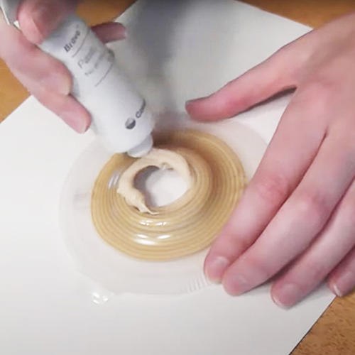 بايست معجون كولوبلاست