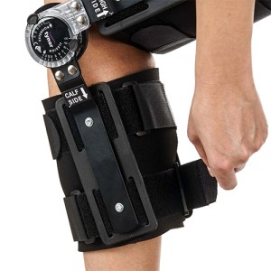 دعامة ركبة مع التحكم بالزاوية ROM 207